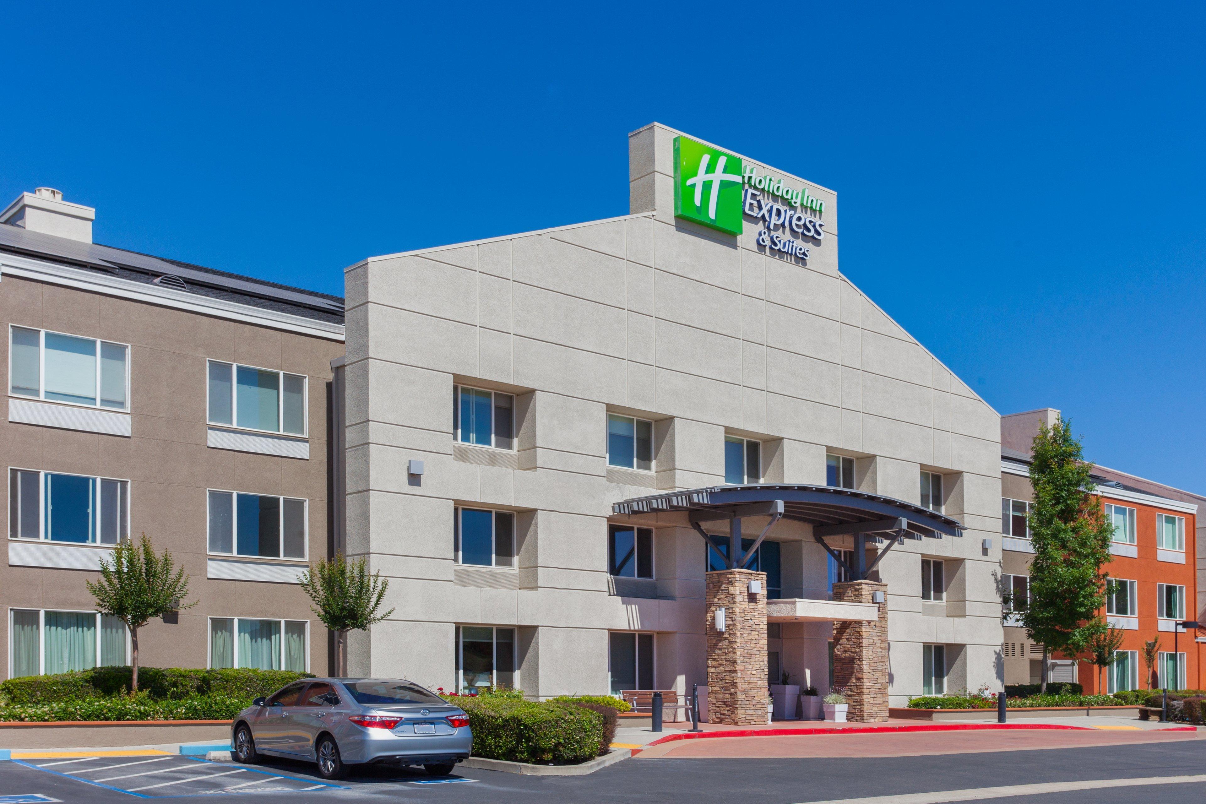 Holiday Inn Express Elk Grove West I-5 By Ihg Εξωτερικό φωτογραφία