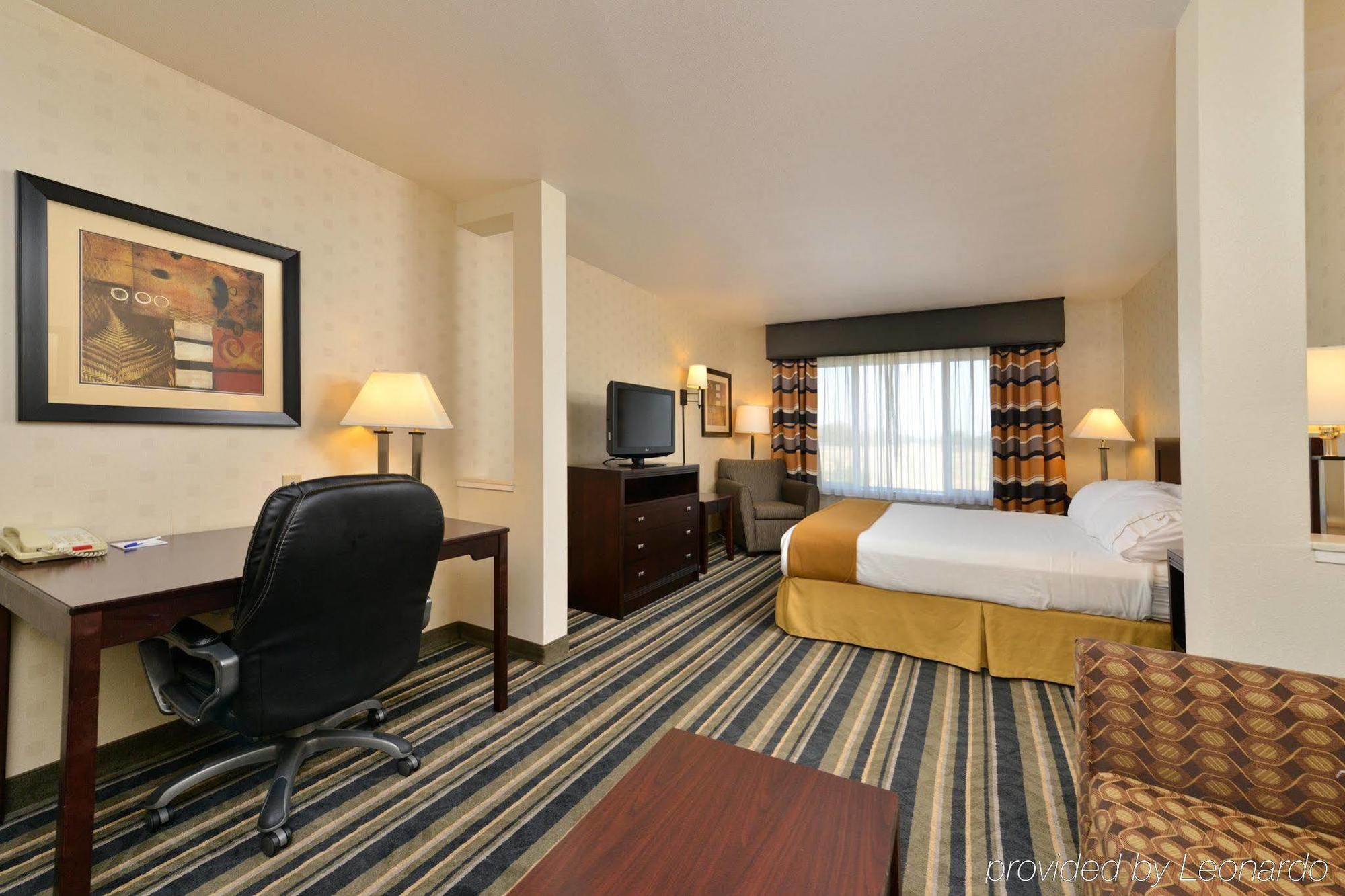 Holiday Inn Express Elk Grove West I-5 By Ihg Εξωτερικό φωτογραφία