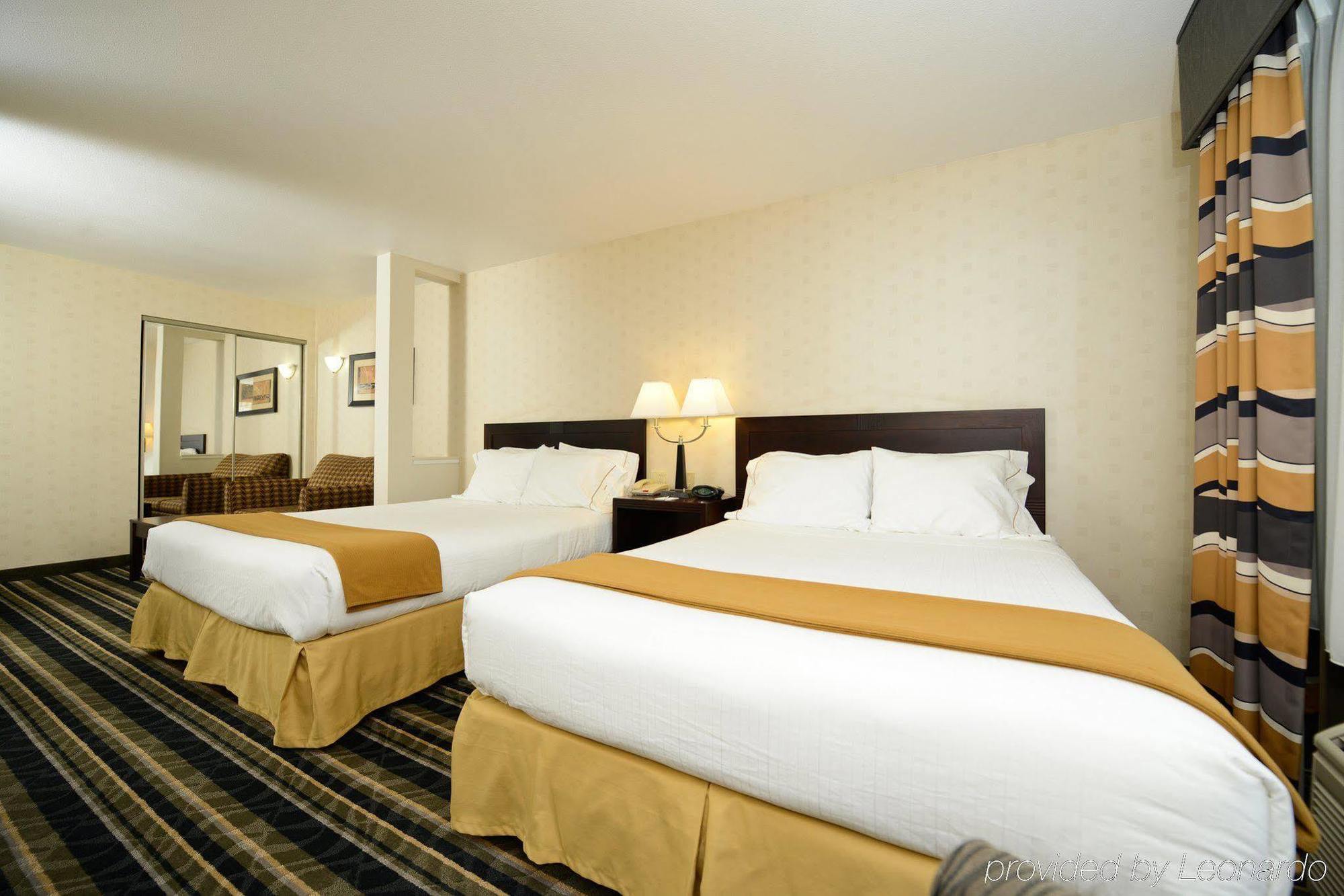 Holiday Inn Express Elk Grove West I-5 By Ihg Εξωτερικό φωτογραφία